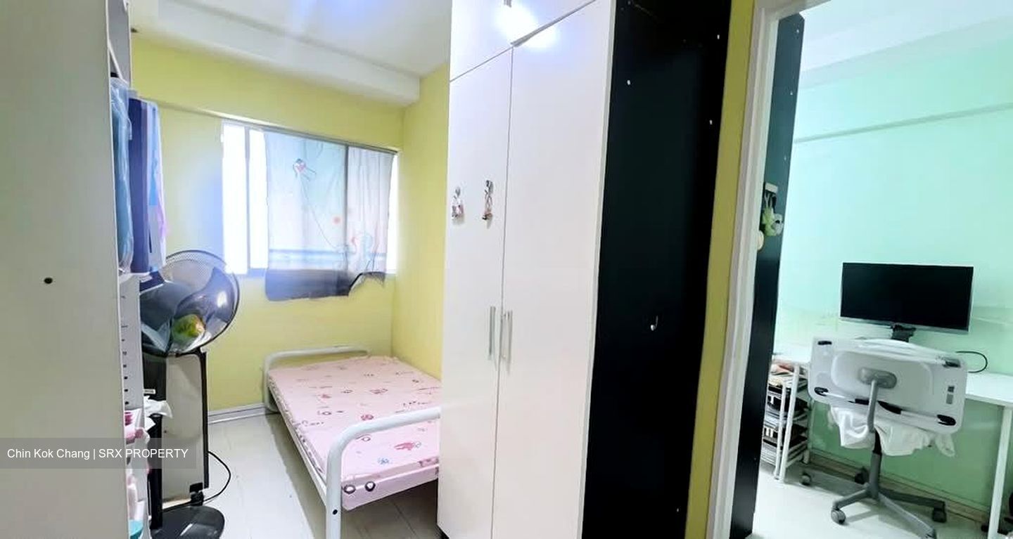 Blk 51 Teban Gardens Road (Jurong East), HDB Executive #561807701